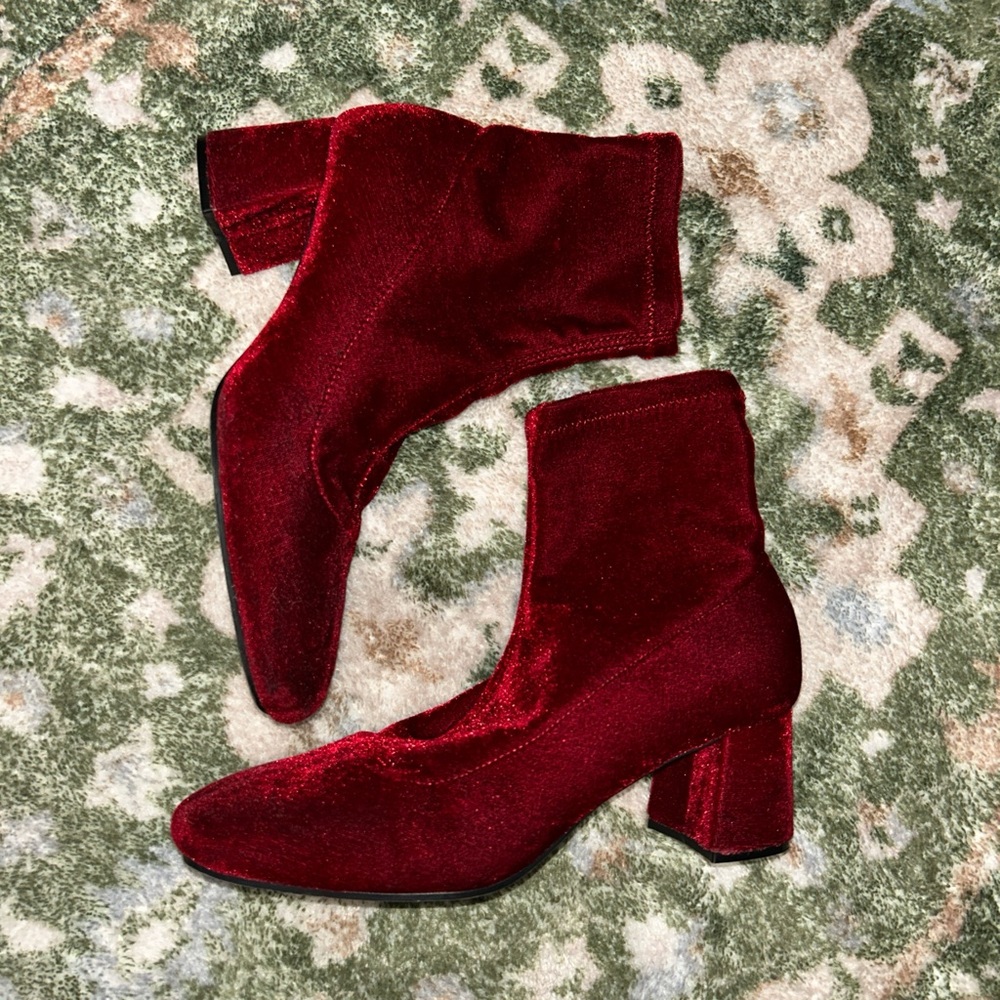 Zara Rich Red Velvet Heeled Boots